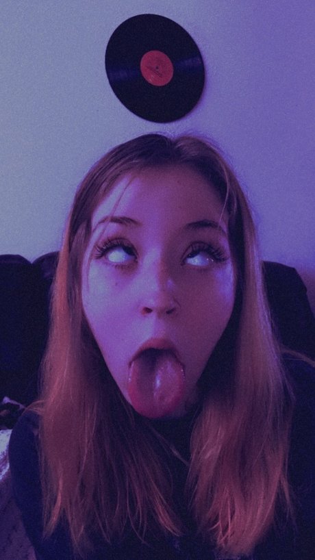 Who Are You_ high quality pornstar picture