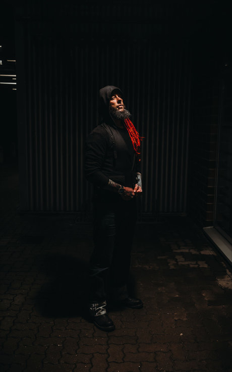 PogoFrogPicx model naked gallery