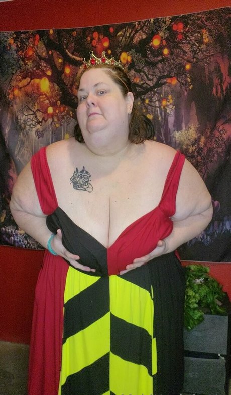 mskittydelgato nude model image