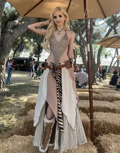 Kirsten Kaye star sex images