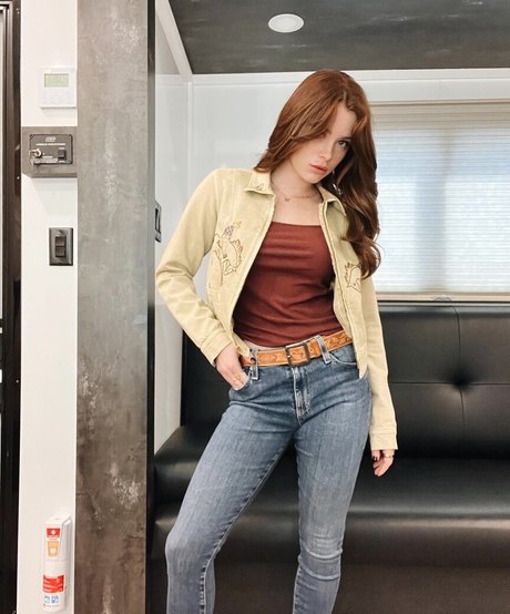 Violet Brinson nudes star picture