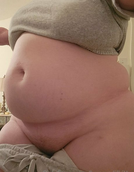 hungrylilkitty sexy model image