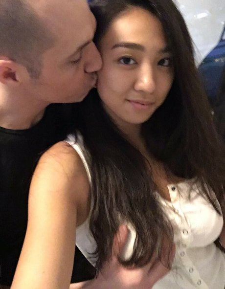 Travelvids Xyz porn actress images