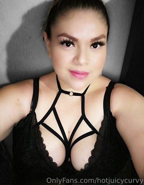 hotjuicycurvy pornstar adult pic