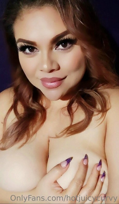 hotjuicycurvy model top pic