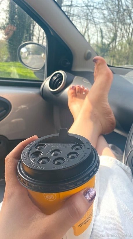 amiemaefree star sex picture