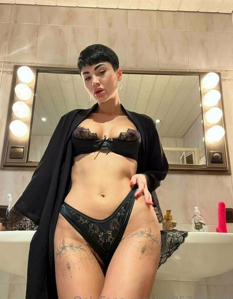 thebaddest m0mmy star sex image