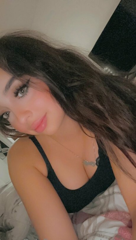 onlyalaiaa pretty pornstar photos