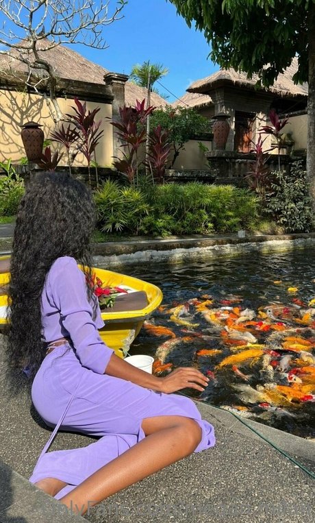 Megan Milan star beautiful galleries