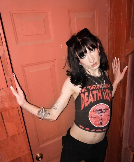 Cherry Darling pretty model pictures