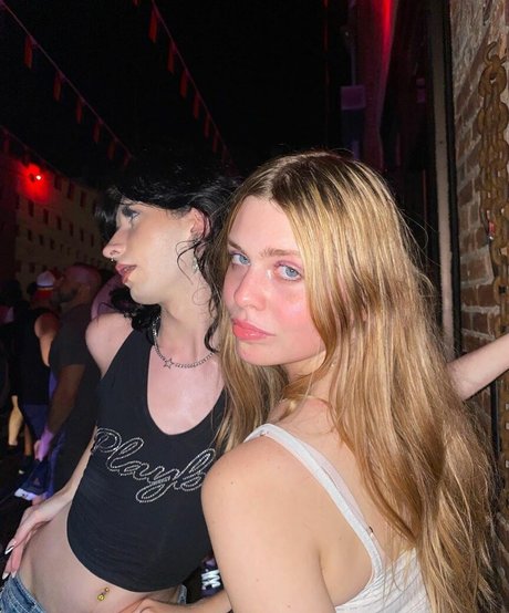 Cherry Darling Profile pic