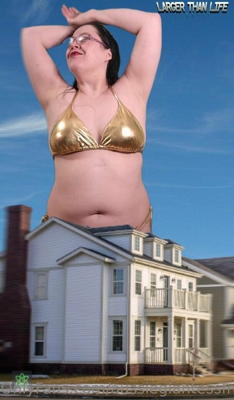 aussiegiantessfree pornstar nude images