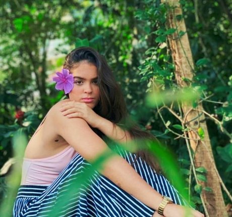 Izabelly Linhares nude actress pictures