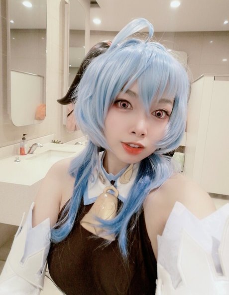 tiny onlyfans nudes img