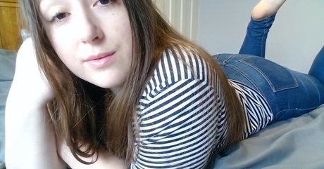 Natural british emma model xxx pic