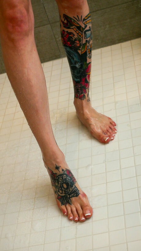 CaseyKissesXoXo model adult pics