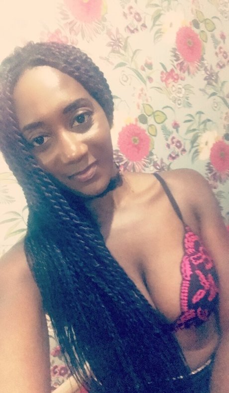 mslorraineldn model porn pictures