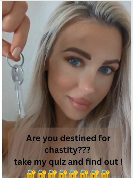 worshipsophia top actress image