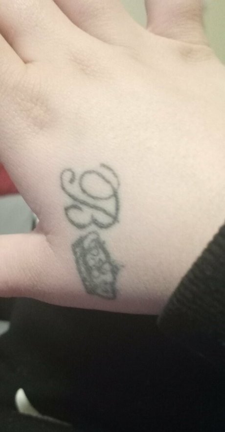 bee main69 porn star img