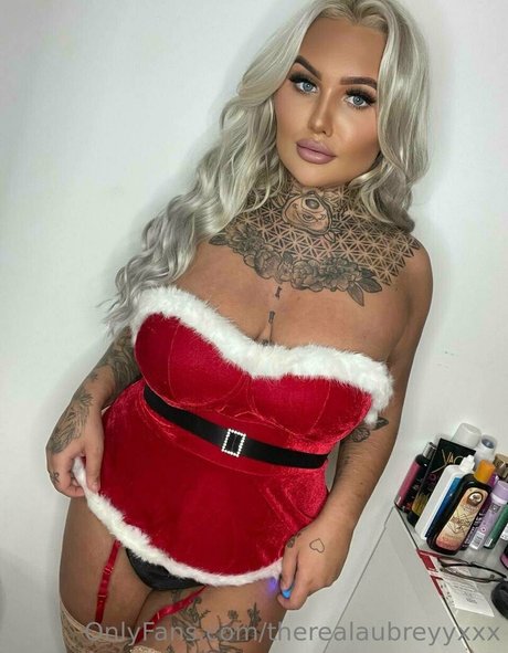 inkedblondieeee hot pornstar photos