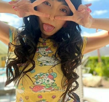 blonde cum onlyfans hd gallery