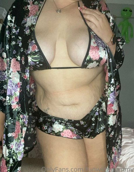 mature latina onlyfans xxx images