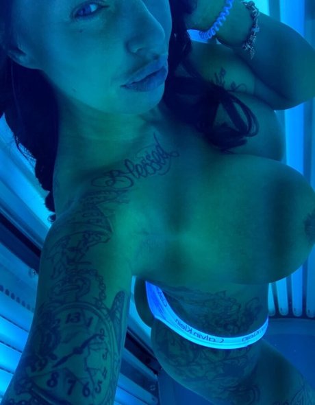 kerrylouise xxx pornstar perfect gallery