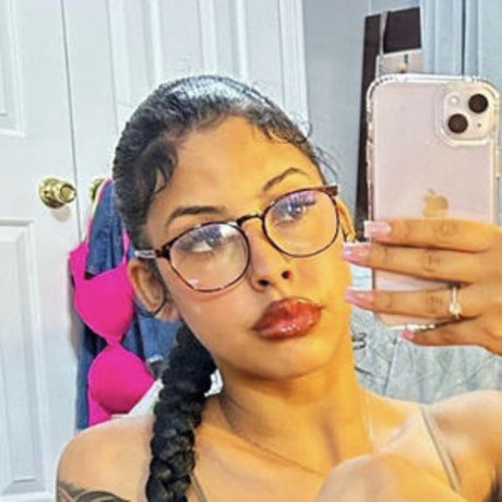 foreign rina star high quality pic