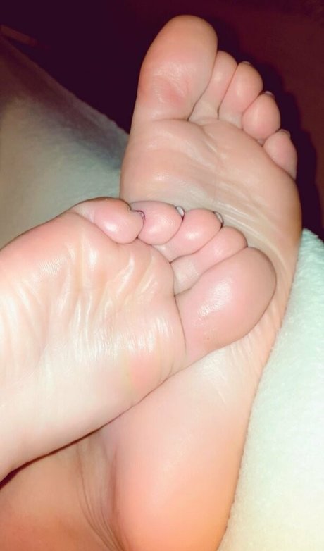 morefrommanu naked actress image