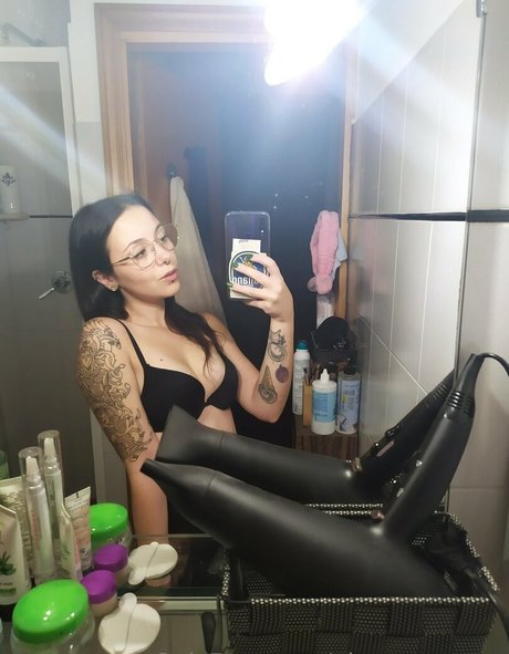 alucarynmoon pornstar exclusive gallery