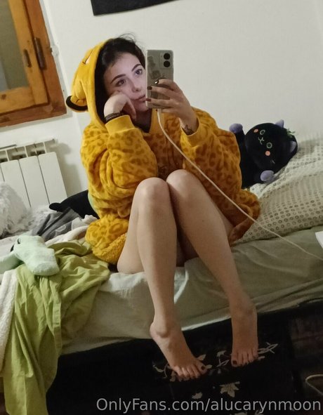 alucarynmoon sex model images