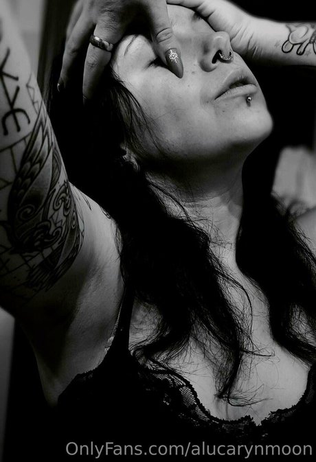 alucarynmoon model nice gallery