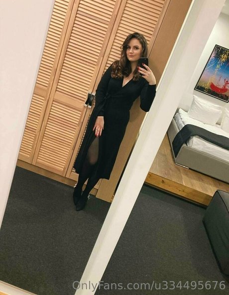 sweet bonnyy model art pictures