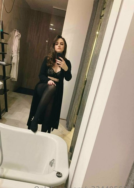 sweet bonnyy model pornographic gallery