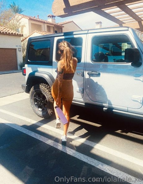 lolahale xo adult star galleries