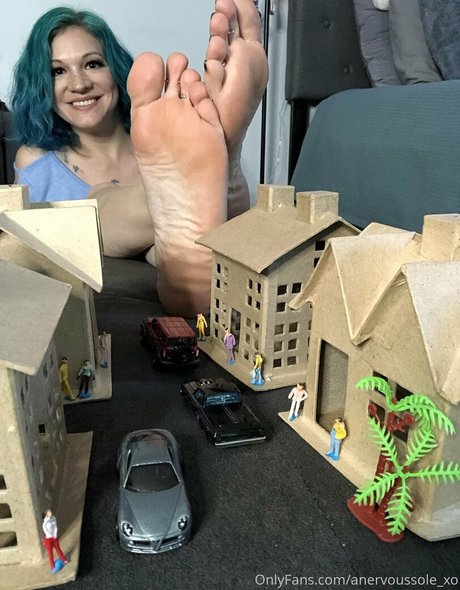 anervoussole xo naked pornstar image