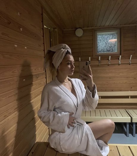 squat riding onlyfans art xxx pic