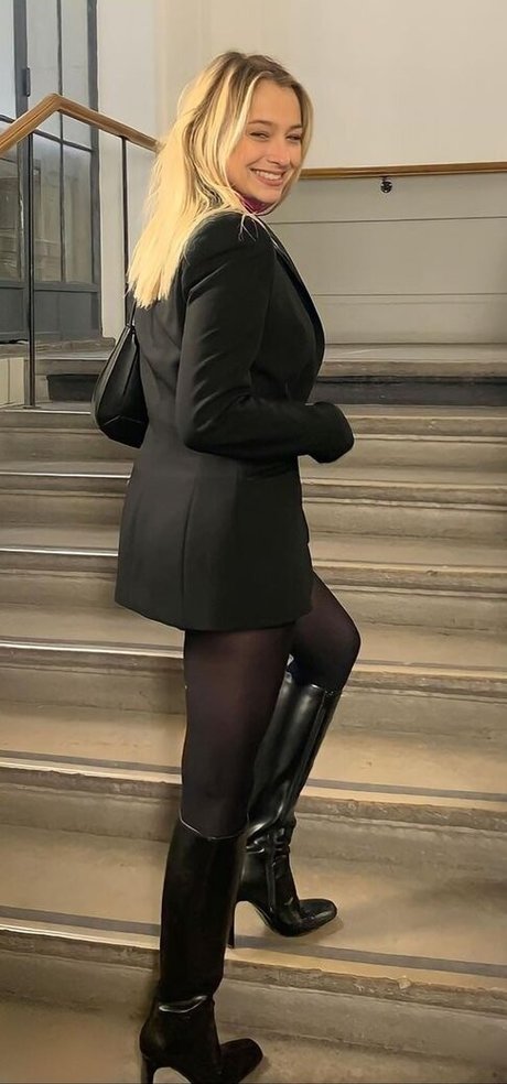 Romane Salvetti nice actress picture