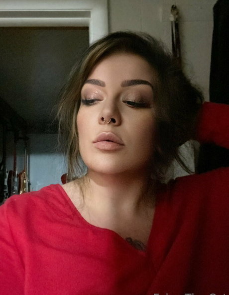 felyxfree pornstar beautiful pics