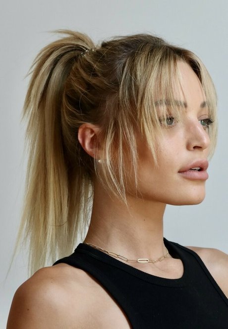 Nikki Rose pornstar pretty img