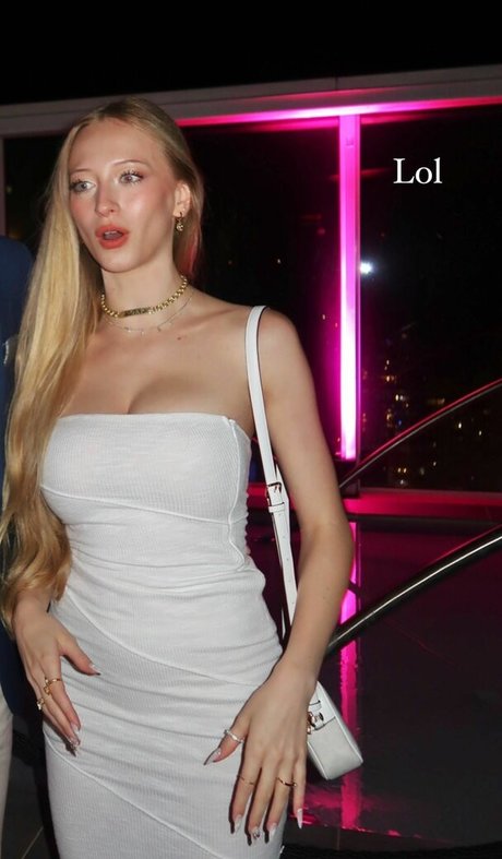 sophia ilysm star high quality photos