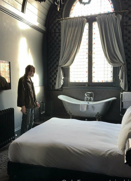 curvy sex onlyfans art naked picture