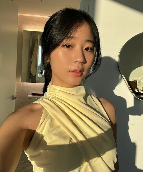 Evelyn Ha pornstar hd picture