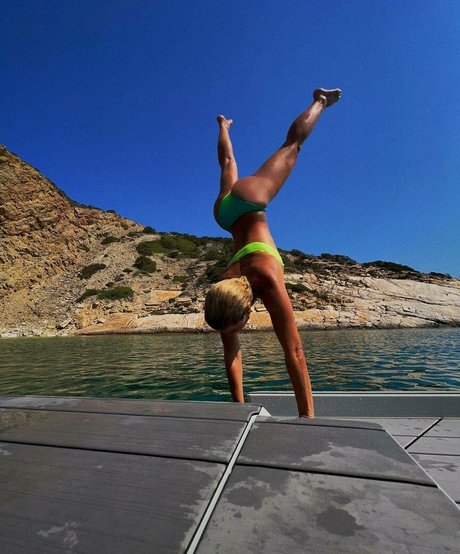 Carolina Dieckmann model porn photos