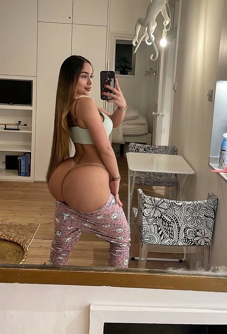 sex scene onlyfans adult pic