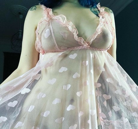 Kysucuac erotic model gallery