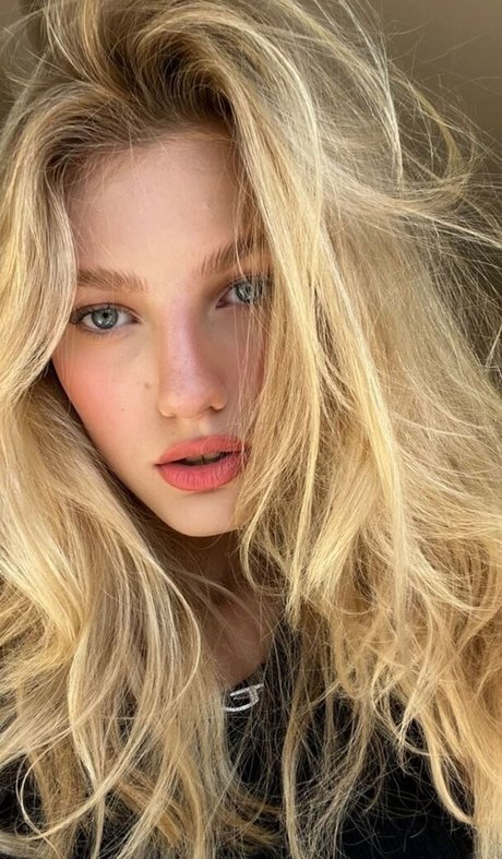 Jemima Robinson pornstar pretty image