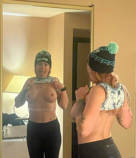 nudist onlyfans pretty picture