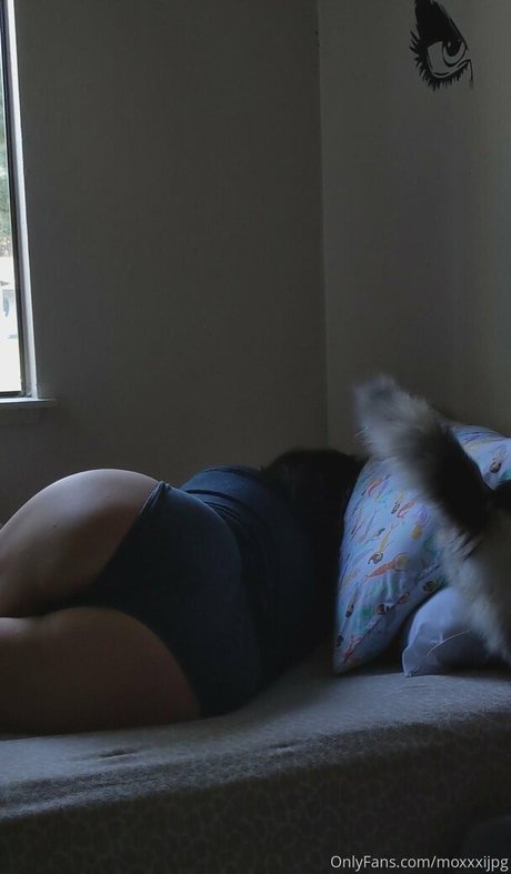 squat riding onlyfans beautiful nude pic