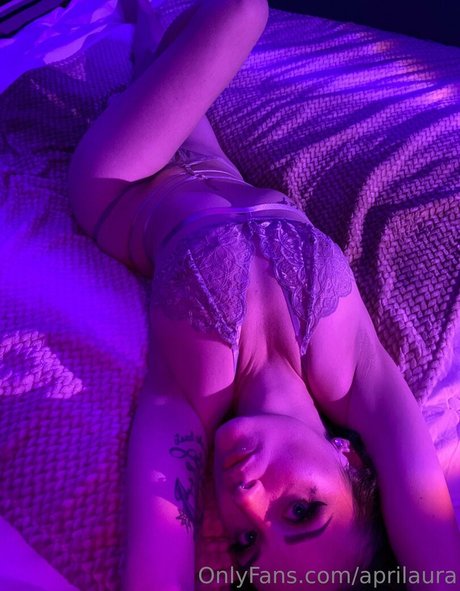 aprilaura naked star gallery